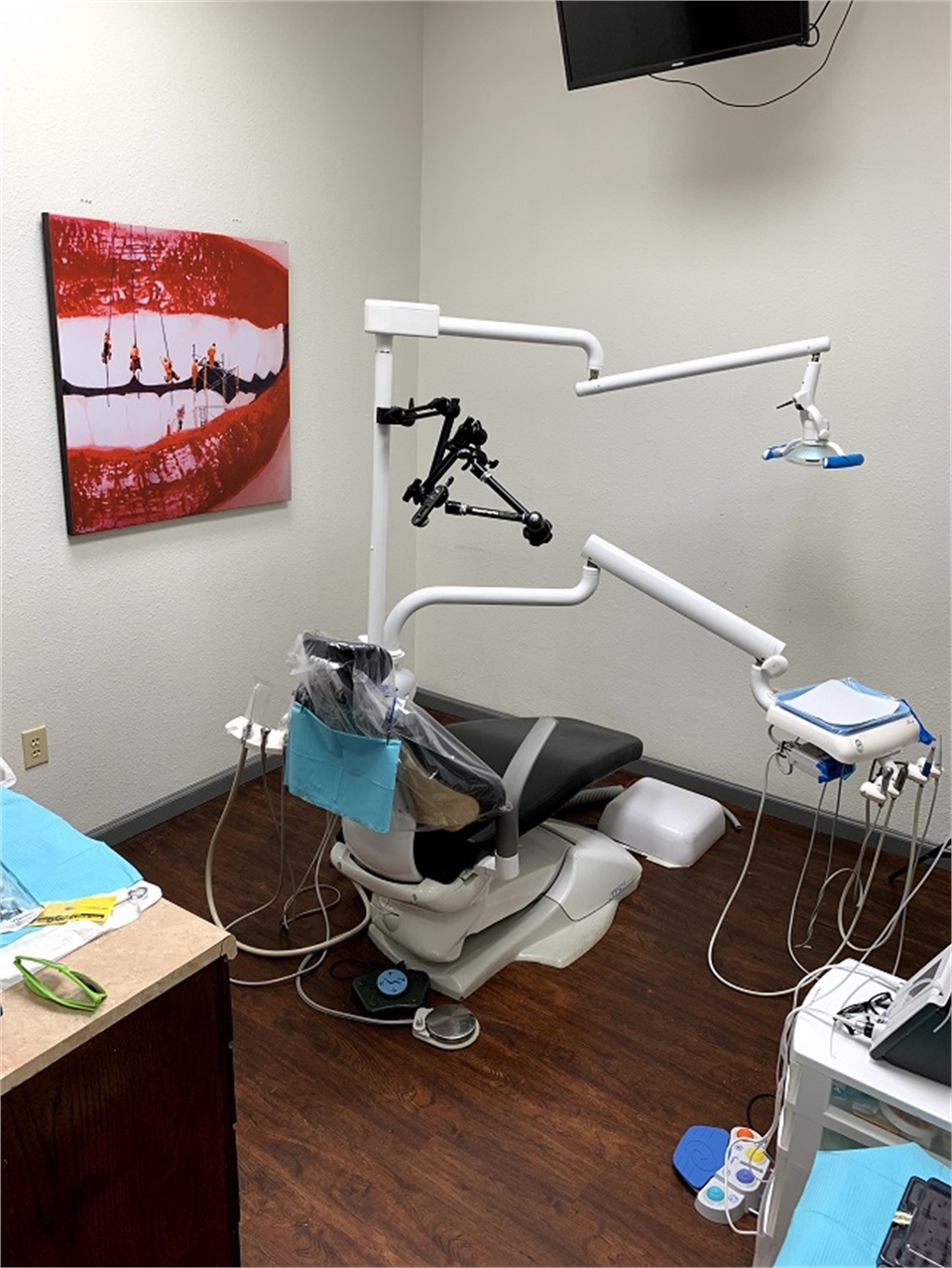 Operatory at Dallas dentist Glow Dental and Implant Center Dentagama