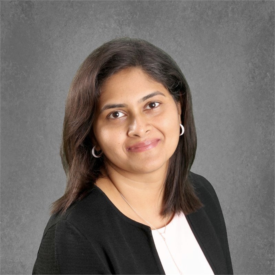 Bolingbrook dentist Dr. Kalpana Kandimalla at Innova Family Dental