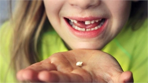 Is it a dental emergency if my child knocked out a primary tooth?