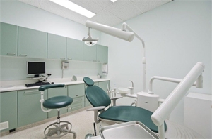 Keep Your Dental Clinic Clean With These Useful Tips