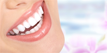 Benefits of Teeth Whitening in Miami