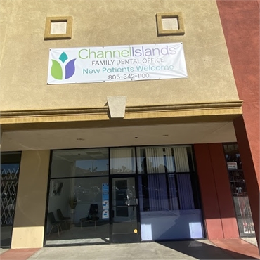 Exterior view of Channel Islands Family Dental Office- Oxnard