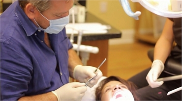 Bonita Springs dentist Dr. Fred Eck performing root canal procedure