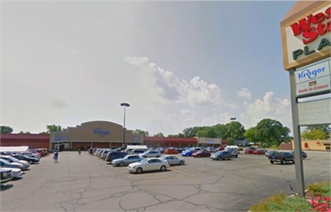 Kroger grocery store West Store Plaza on 1103 W State Blvd located 9.7 miles to the south west of Fo