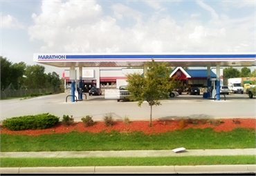 Marathon gas station on 7201 Maplecrest Rd is just 1 mile to the north of Fort Wayne dentist Steven 