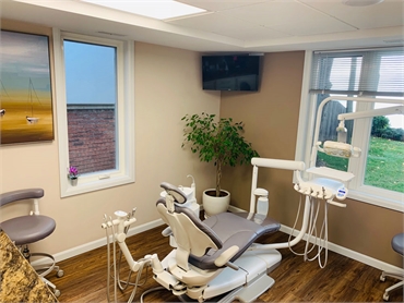 Gray dental treatment room - Lakefront Family Dental