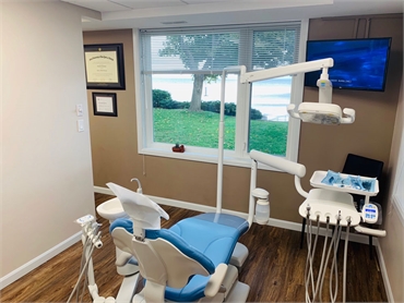 Blue dental treatment room