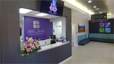 Reception center at Lardo dentist Ahh Smile Family Dentistry