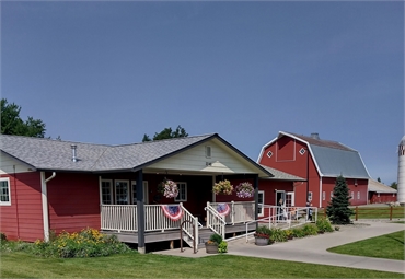 Chomper Cafe at just 5 minutes drive to the west of Hayden dentist Northwest Natural Dentistry