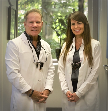 La Mesa and San Diego dentists Dr David Hornbrook and Dr Laura Souza