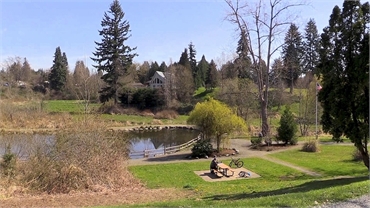 Jennings Park at 6 minutes drive to the southeast of Marysville dentist Pinewood Family Dental