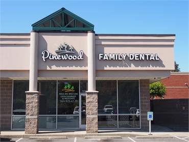 Storefront Pinewood Family Dental