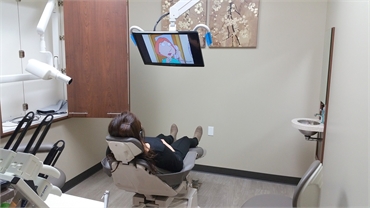 Relaxed dental veneers patient at Pinewood Family Dental Marysville WA