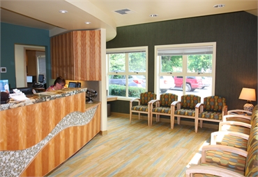 Reception and waiting area at Bainbridge Island dentist Current Dental