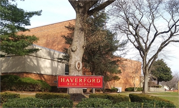 Haverford High School at 7 minutes drive to the northeast of Havertown dentist HaverCrown Dental