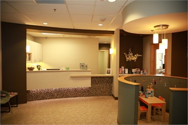 Front desk and kids booth at Renton dentist Renton Smile Dentistry