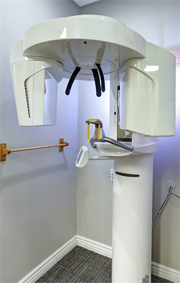 Digital dental X-ray unit at Scottsdale dentist Kent Dental