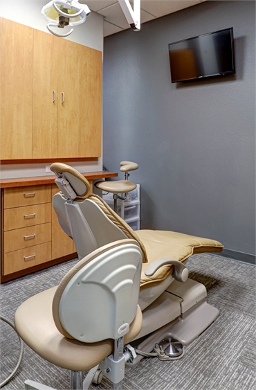 State of the art dental chair at Scottsdale dentist Kent Dental