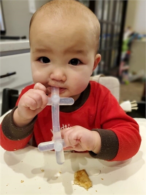 Moonjax Silicone Infant Teething Toy