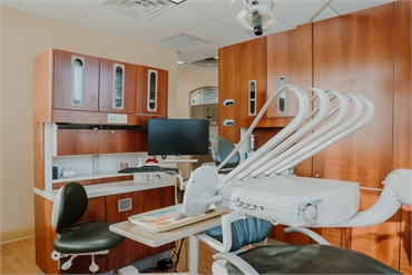 Modern operatory at Premiere Dental of Abington