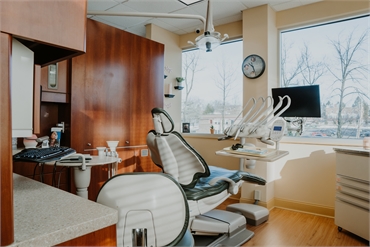 Advanced equipment in the operatory at Premiere Dental of Abington