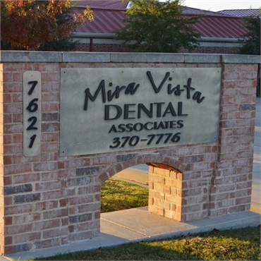 Outdoor signage at Mira Vista Dental Associates Fort Worth TX