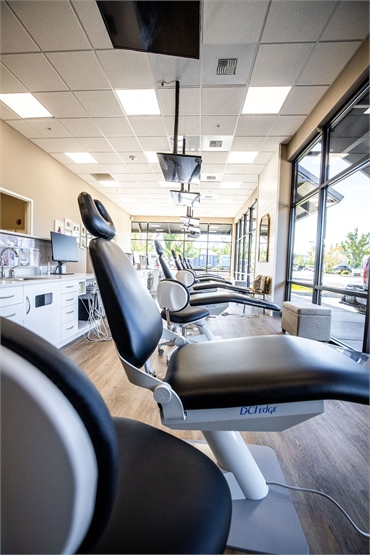 Open bay operatory Dr. C Family Dentistry Airway Heights