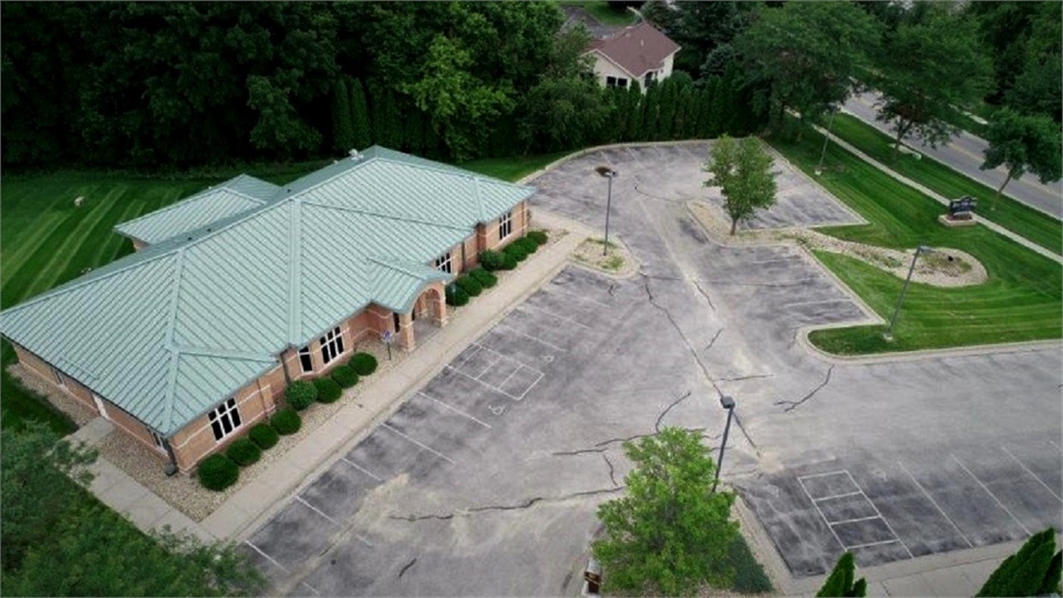 Aerial view of Cedar Rapids dentist office River Ridge Dental