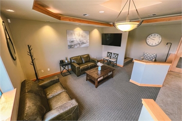 Waiting area and reception center at Spokane Valley dentist Cascade Dental Care - Valley