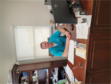 Findlay dentist Dr. Bill Anderson in his consulting room at Anderson Family Dentist