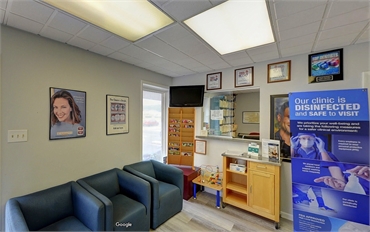 Waiting area at Clementon Family Dentistry Dr. Kenneth Soffer