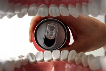 15 Beverages which dissolve your enamel