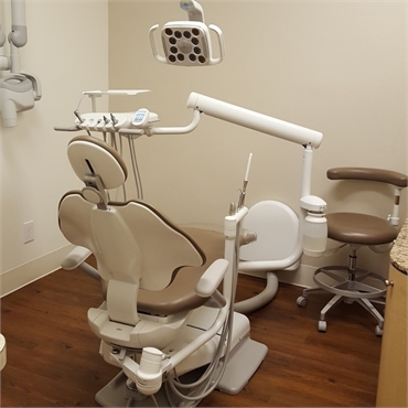 Dental chair at the office of Ricardo C. Guillen DDS PLLC