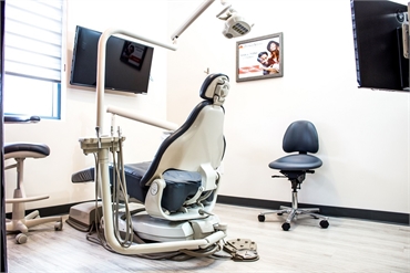 State of the art dental chair at Chula Vista dentist Perfect Smiles California