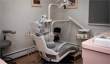 Dental chair and operatory in the office of Cherry Hill dentist Corrie J Crowe DDS