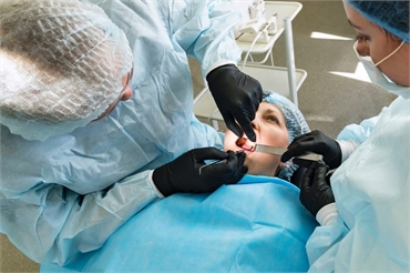 Simple vs. Surgical Tooth Extractions