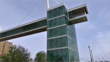SkyBridge at 10 minutes drive to the south of Quad Cities dentist Innovative Dentistry Davenport IA