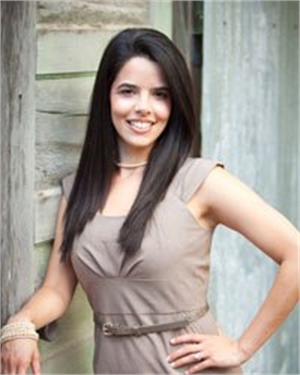 Dr. Ana Paula Ferraz-Dougherty