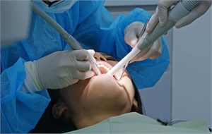 24 hour Dental Services in Singapore    What is a dental emergency
