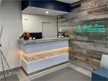 Frontdesk at Weymouth dentist South Shore Dentistry
