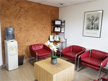 Brook Hollow Family Dentistry Waiting Room