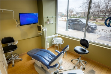 Advanced equipment in the operatory at Denver dentist Towncenter Dentistry and Orthodontics