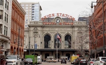 LoDo and Union Station at 16 minutes drive to the west of Denver dentist Towncenter Dentistry and Or