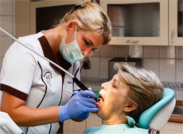 Zahnbehandlung in Diamant Dent Institute