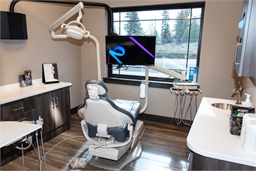 Treatment room at dental implants Medical Lake expert Best Impression Dental Dr. Alicia G. Burton DD