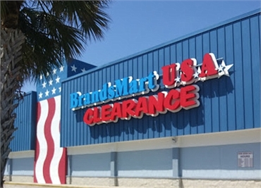 BrandsMart USA Clearance Center at 5 minutes drive to the south of Davie dentist One Dental Studio
