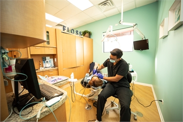 Dental implants procedure at Advanced Dentistry at Morton Grove