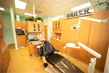 Advanced equipment at Advanced Dentistry at Morton Grove