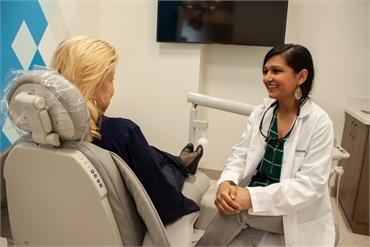 Freehold Township dentist Dr. Prachi Shah loves to answer all your dental queries at Premier Arts De
