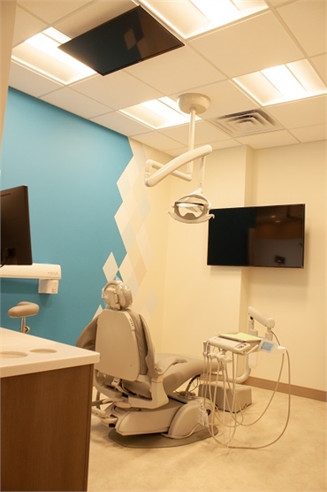 Well designed operatory equipped with latest equipment at Freehold dentist Premier Arts Dental